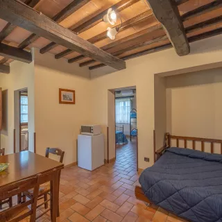 Appartamento Orvieto - Soggiorno con angolo cottura e divano letto